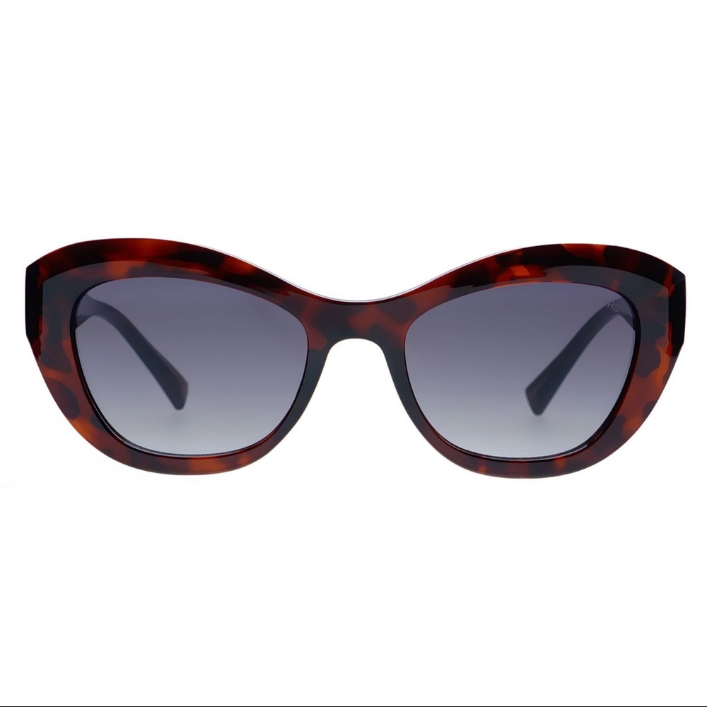 NEW FREYRS Camilla Cat Eye Sunglasses in Tortoise